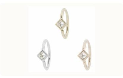 Mae body jewellery